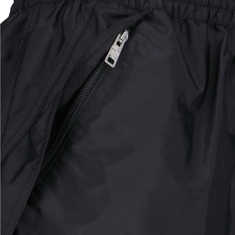 NWT Prada Light Re-Nylon Black Shorts Size 38 - Picture 6 of 7